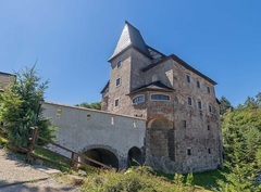 Romantický pobyt na historickém hradu Vildštejn se snídaní a degustační večeří pro 2 osoby