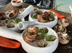 Degustační menu na šnečí farmě v Praze pro dva