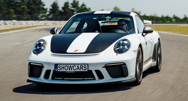 Jízda v Porsche 911 Carrera T na polygonu Autodromu Brno