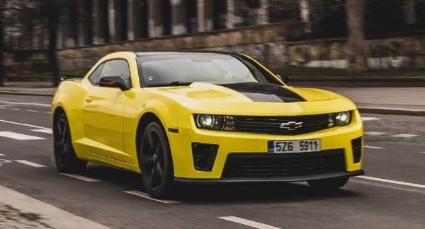 Pronájem Chevrolet Camaro 2010 s neomezeným nájezdem kilometrů Praha