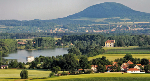 Nezapomenutelná plavba na Roudnické vinobraní s ubytováním v kajutě lodi Florentina na 2 noci