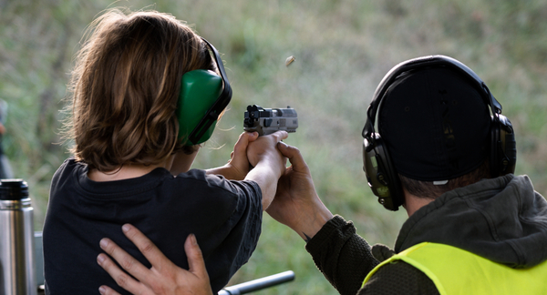 Střelba na střelnici - úvod do střeleckého sportu pro děti - 10 zbraní, 80 nábojů