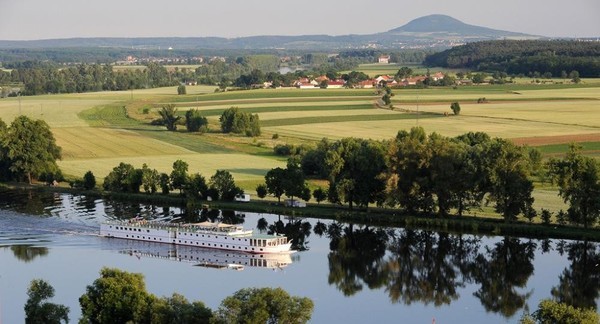 Česko-švýcarský víkend na lodi Florentina s polopenzí, plavbou a exkluzivním koncertem pro 2 osoby na 2 noci