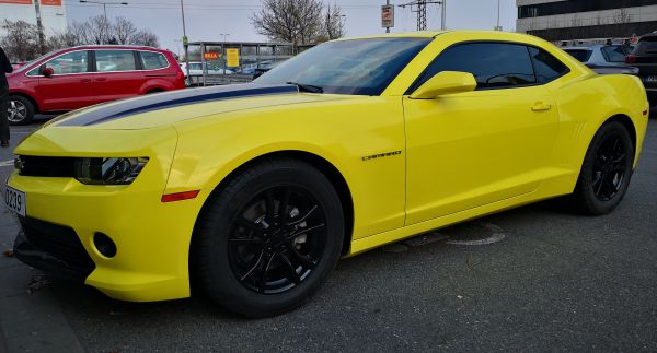 Jízda v Chevrolet Camaro 2015 coupé (15 min + instruktáž, Řízení vozu vč. PHM)
