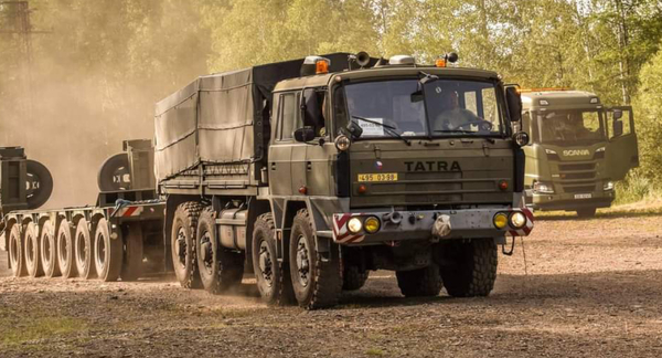 Řízení vojenského nákladního auta Tatra 815 + 6 piv ZDARMA