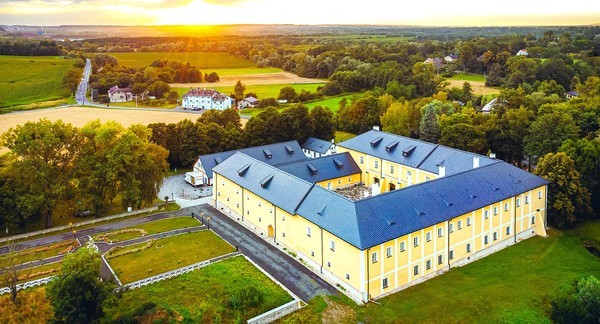 Zámecký pobyt se snídaní a prohlídkou na šlechtickém Zámku Rychvald pro 2 osoby