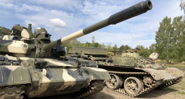 Řízení bojového tanku T55